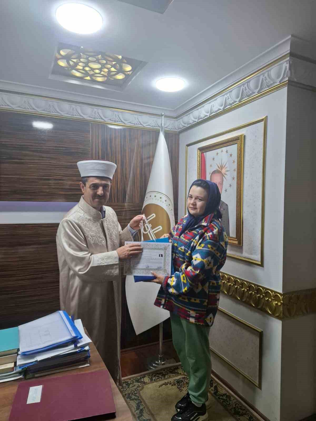 Moldovyalı Walentina Düzce’de Sevgi oldu