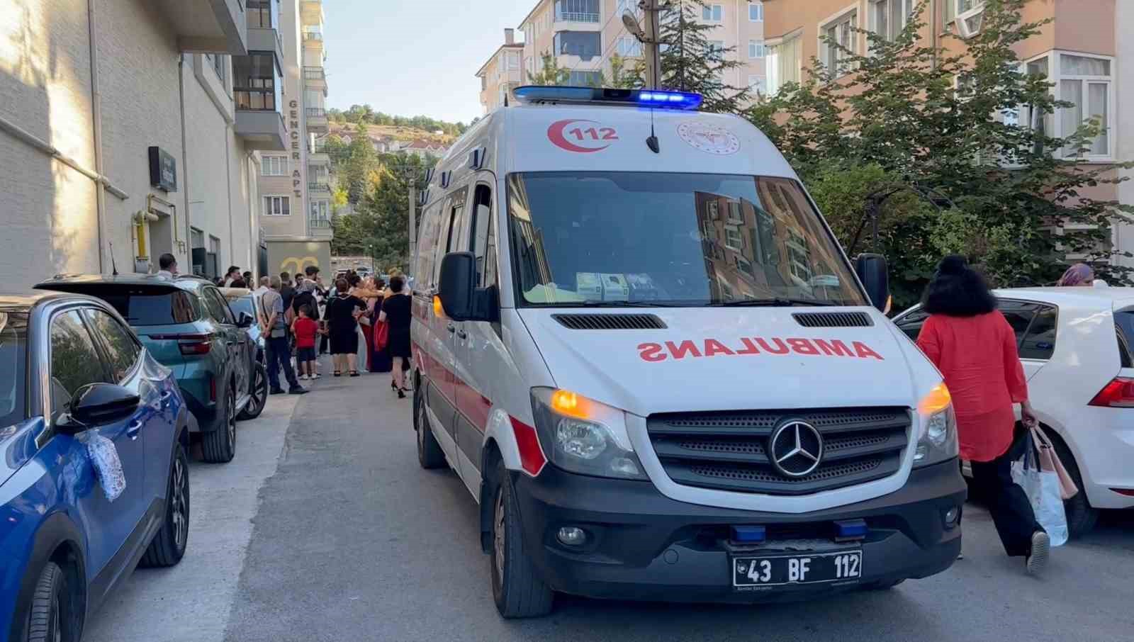 Kütahya'da bir yanda düğün coşkusu bir yanda hastane telaşı