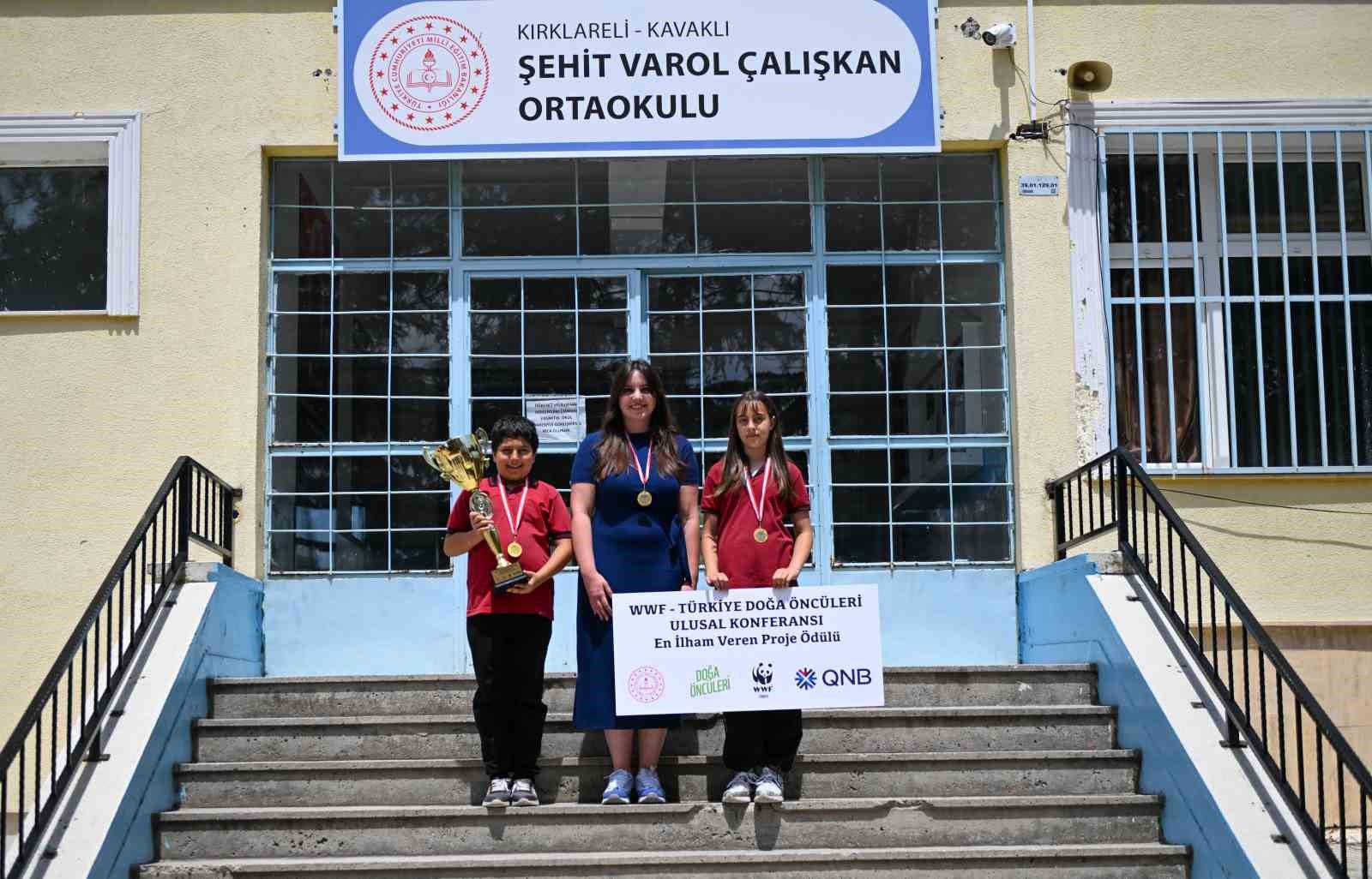 Öğrencilerden ödül getiren proje