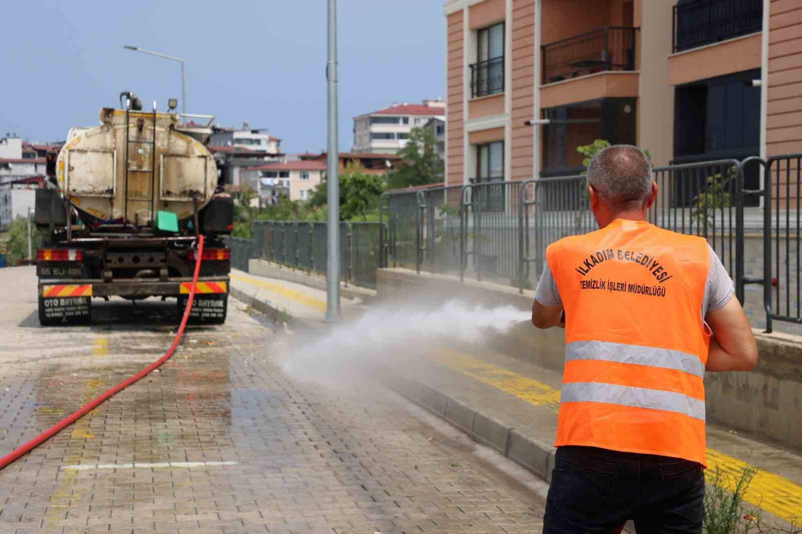 İlkadım'da kapsamlı temizlik çalışmaları