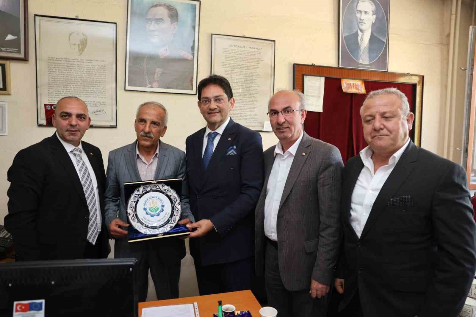 Erzurum Ticaret Borsası’ndan Hınıs’a çıkarma: Üyelerle buluşma, yerel ürünlere destek, turizm vurgusu