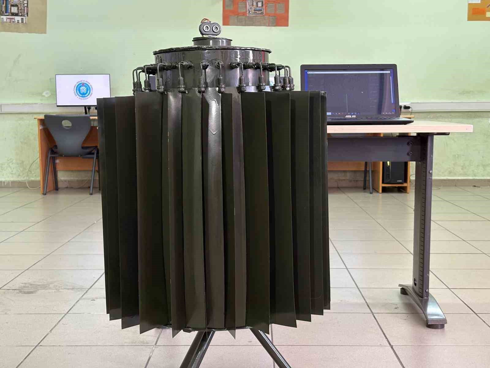 Liseli gençler ürettikleri radar projesini geliştirerek savunma sanayine katkı sağlamak istiyor