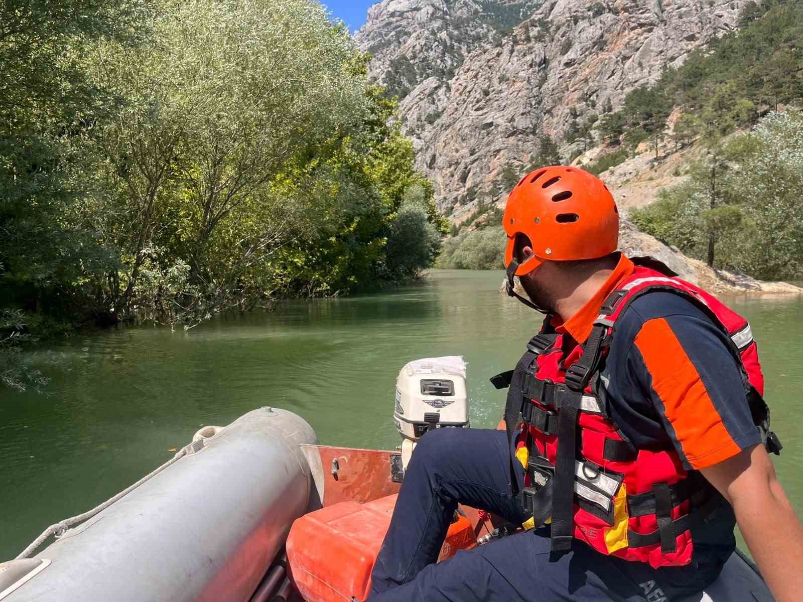 Ceyhan Nehri’nde kaybolan kişinin cansız bedenine ulaşıldı