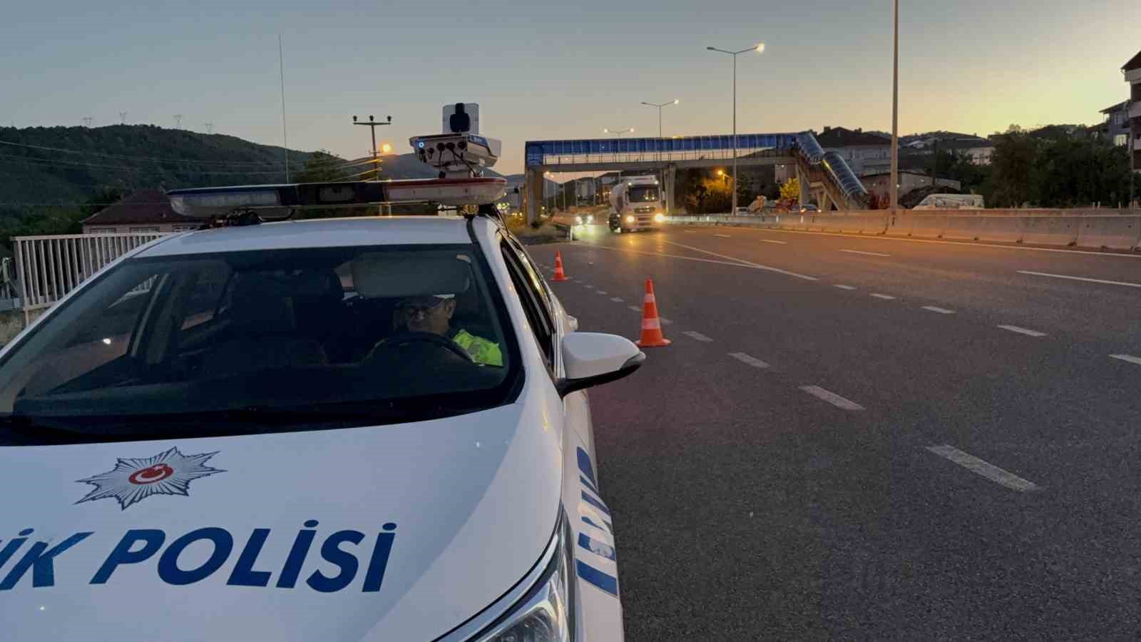 Düzce'de 165 araç trafikten men edildi