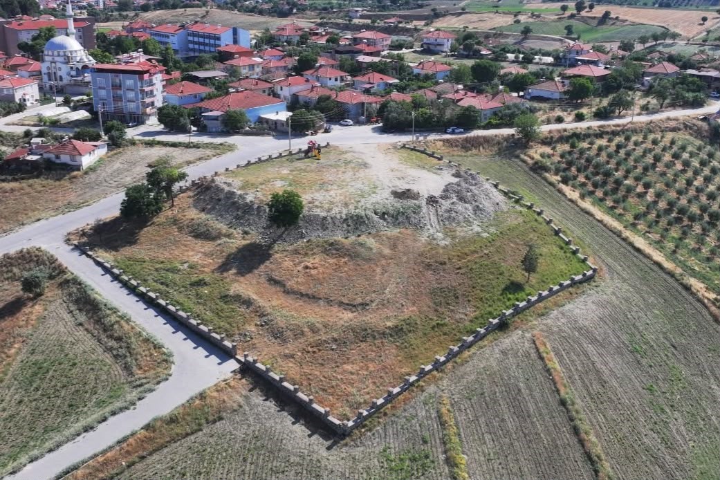 Selendi'ye 5 bin 500 metrekarelik mesire alanı yapılacak