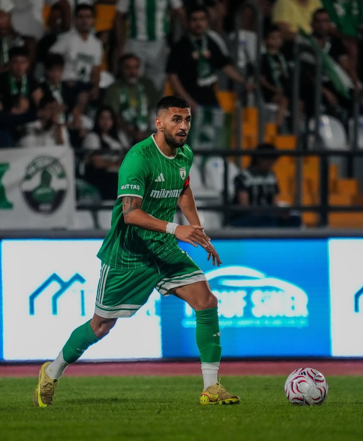 İlk yabancı kaptan Daniel Avramovski Muğlaspor tarihine geçti