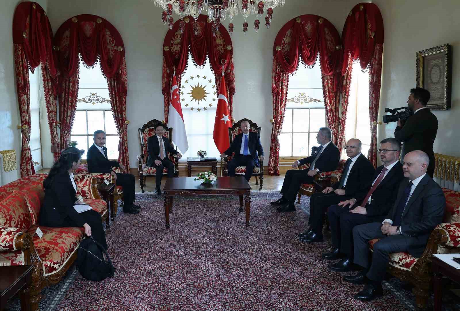 Cumhurbaşkanı Erdoğan, Singapur Başbakanı Lawrence Wong’u kabul etti