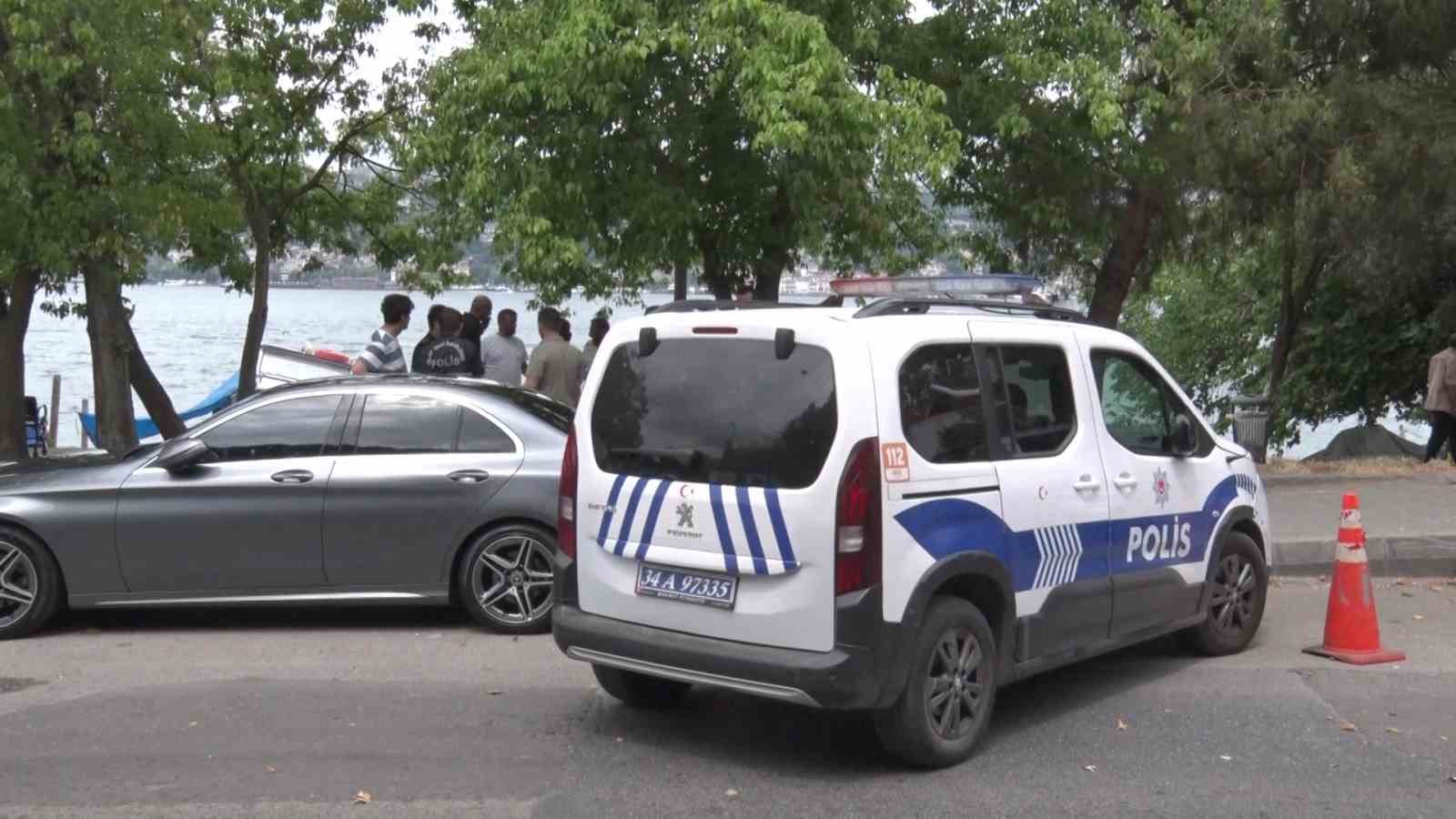 Üsküdar'da denizde ceset bulundu