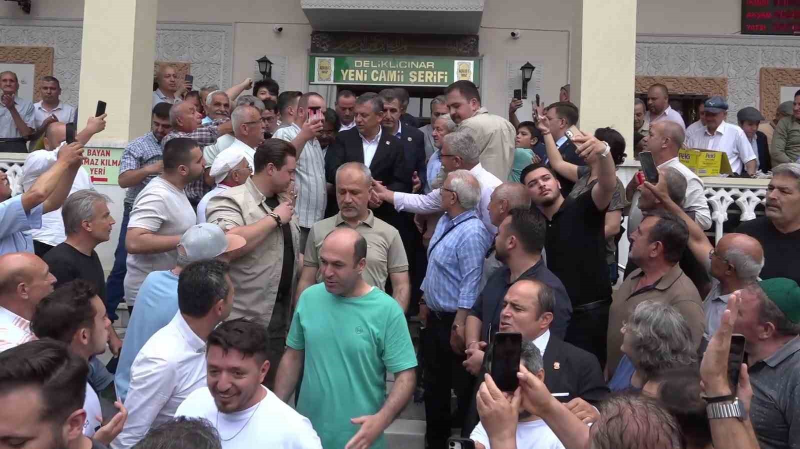 CHP Grup Başkanı Özgür Özel vatandaşlara seslendi