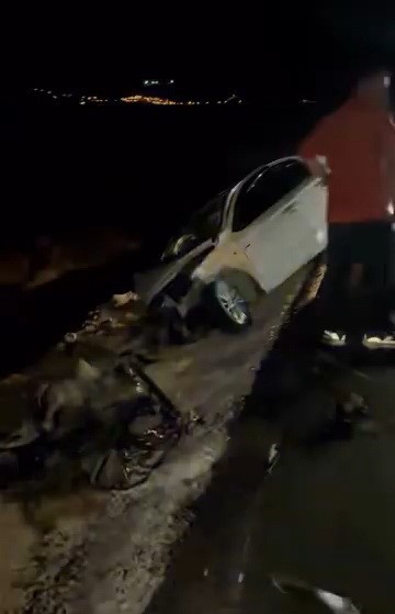 Adıyaman'da iki araç çarpıştı: 4 yaralı