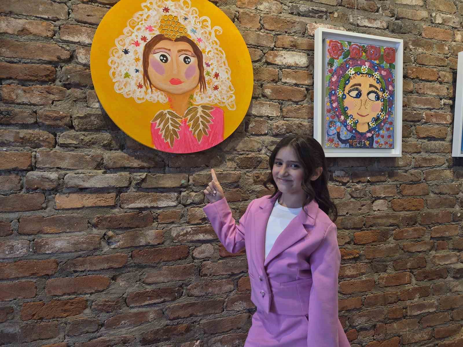 Minik sanatçı henüz 9 yaşında ilk kişisel sergisini açtı