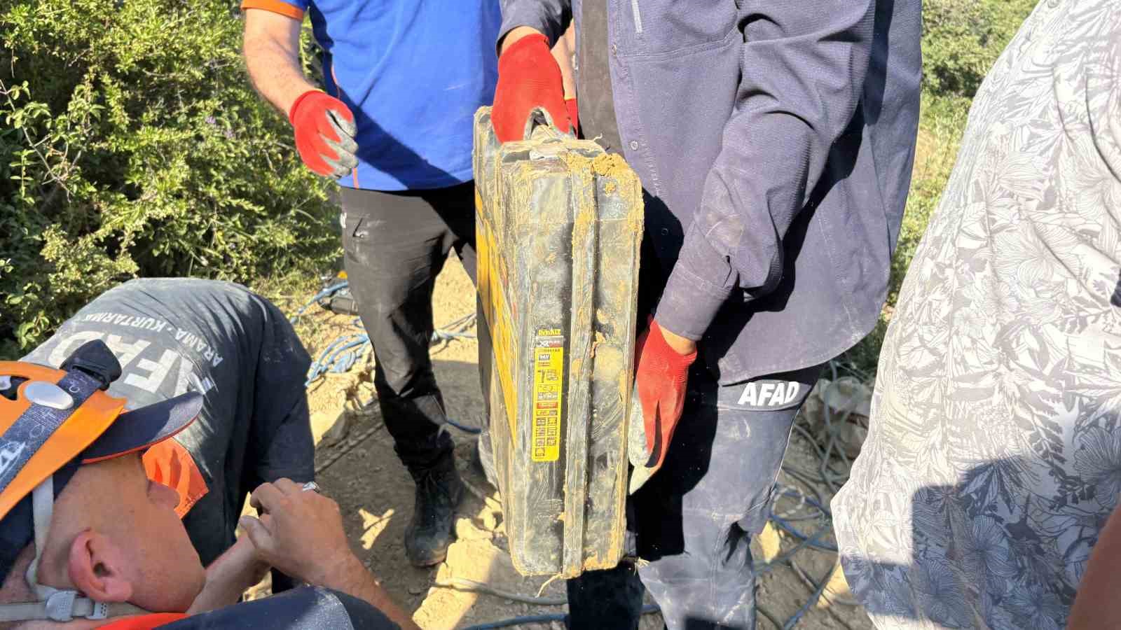 Çorum'da bir kişinin kaybolduğu mağaranın içi görüntülendi