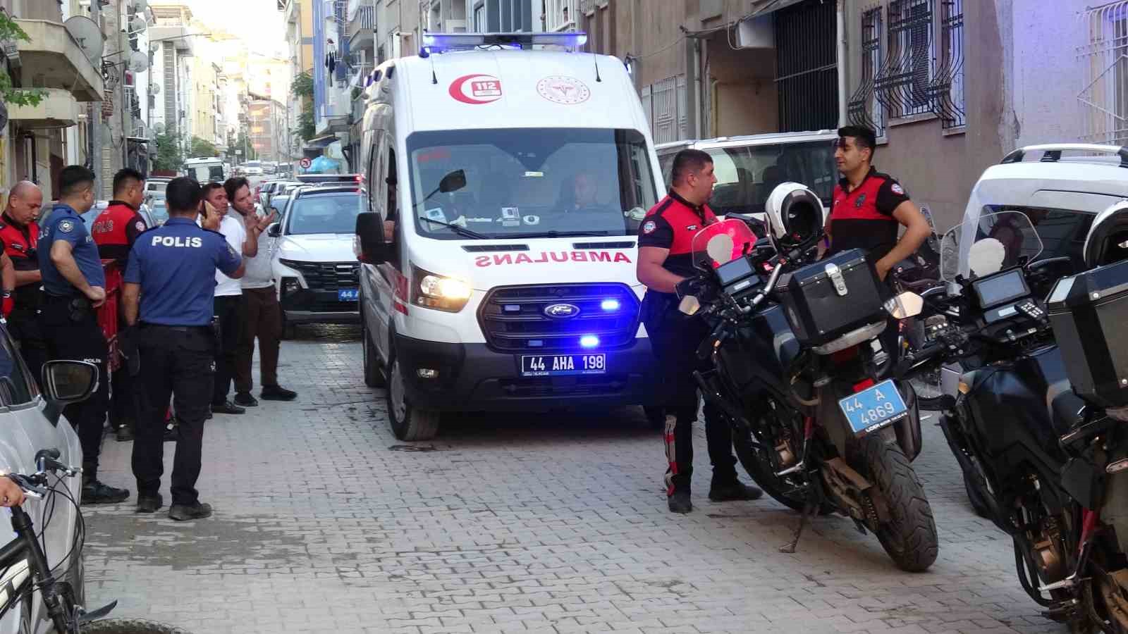 Malatya'da uzman çavuş kazara kendini vurdu