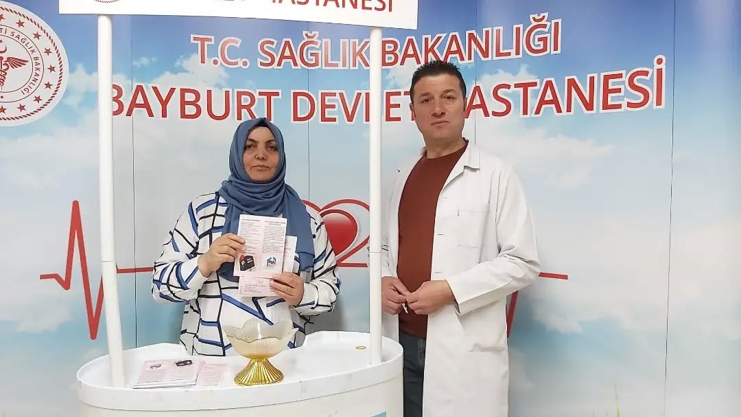 BAYBURT’TA HASTA HAKLARI GÜNÜ’NDE BİLGİLENDİRME ÇALIŞMASI YAPILDI