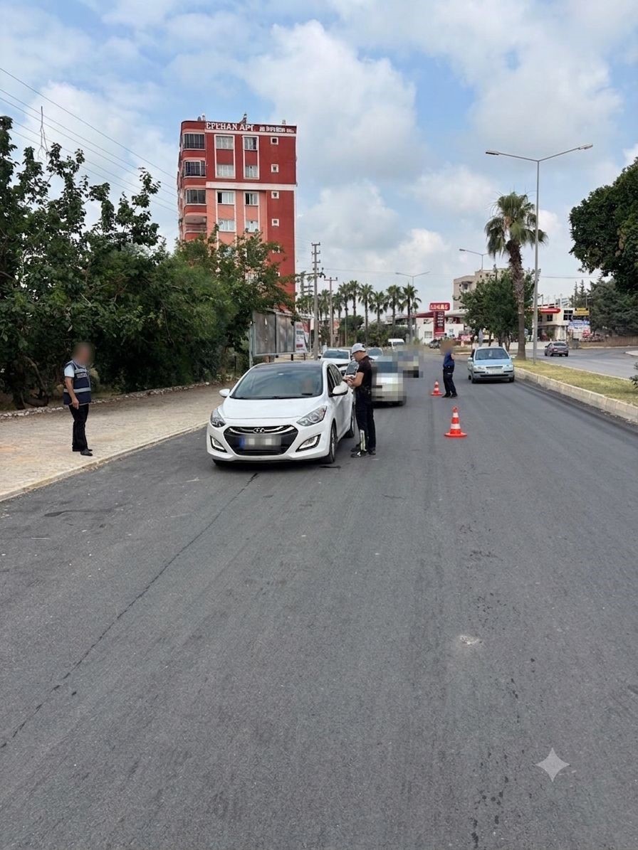 Kozan'da bir haftalık denetimlerde 4 hükümlü yakalandı