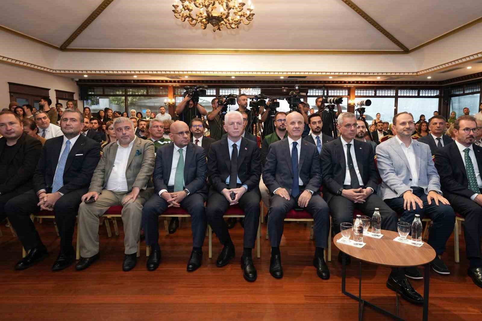 Sağlık Bakanı Memişoğlu: 'Türkiye'de kişi başı sağlık harcaması 840 dolar, sigara harcaması ise kişi başı bin 24 dolar'