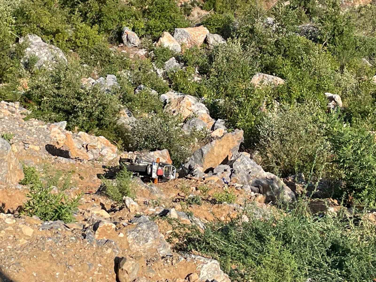 Alanya’da motosiklet uçuruma yuvarlandı: 1 ölü, 1 yaralı