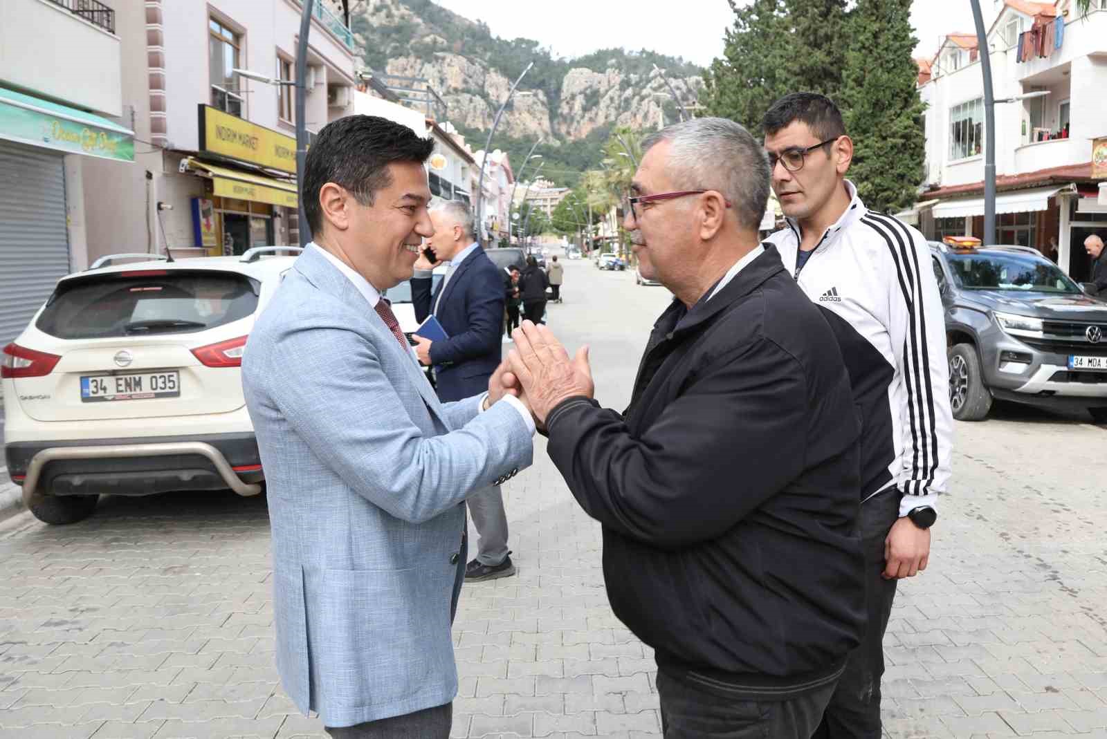 Başkan Ünlü: "Babalarımız toplumumuzun en önemli yapı taşlarından biridir"