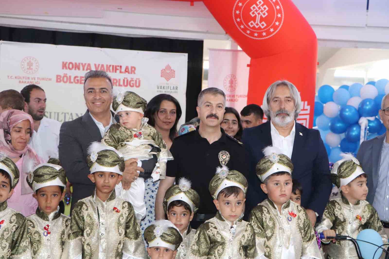 530 yıllık sünnet geleneği Karaman'da yaşatıldı