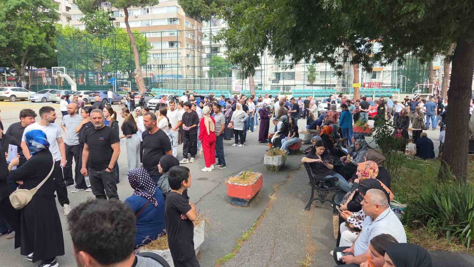Ehliyet ve kimlik krizi YKS öncesi öğrenciyi bayılttı