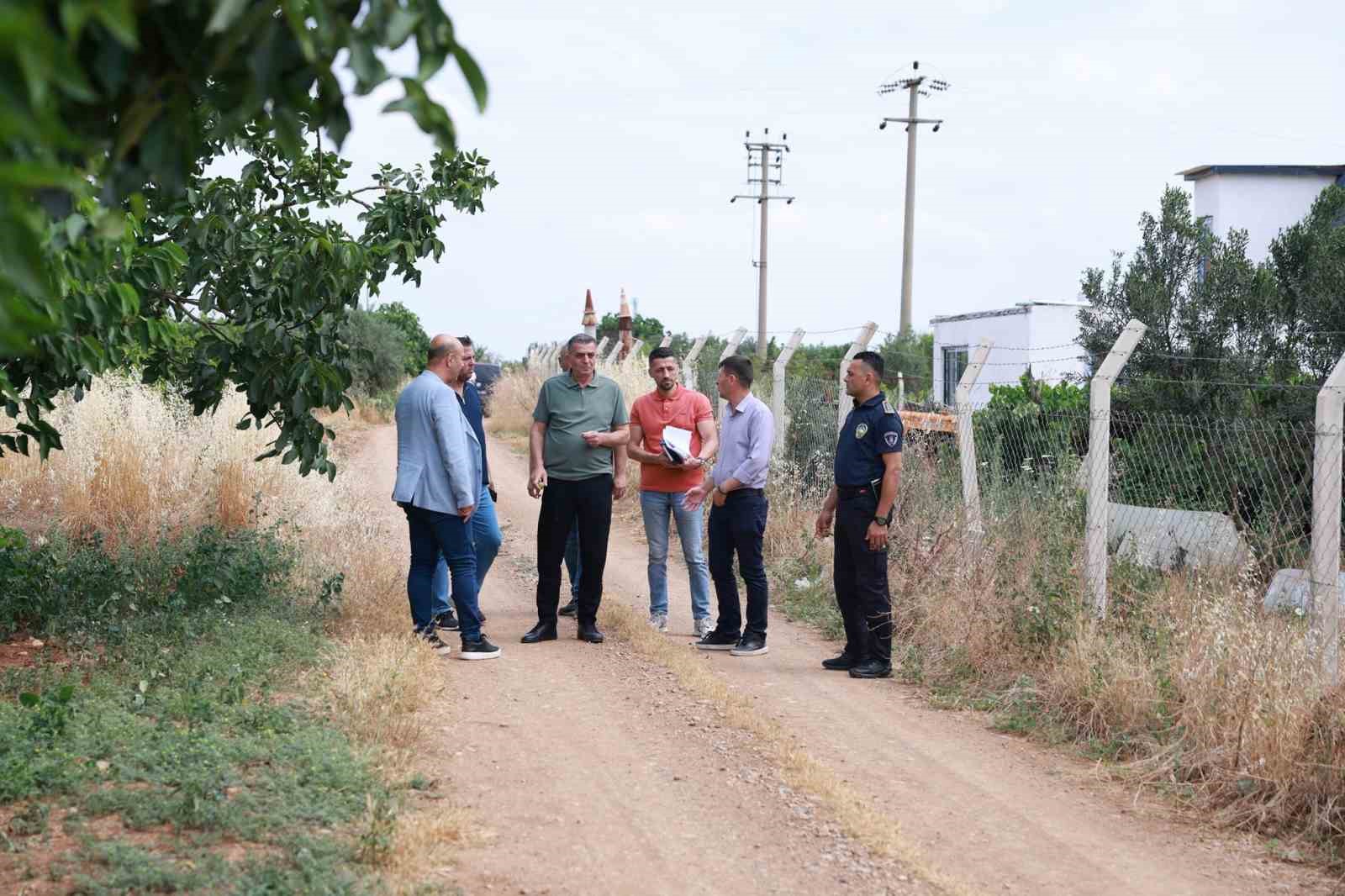 Başkan Şimşek’ten ova yollarına yerinde inceleme