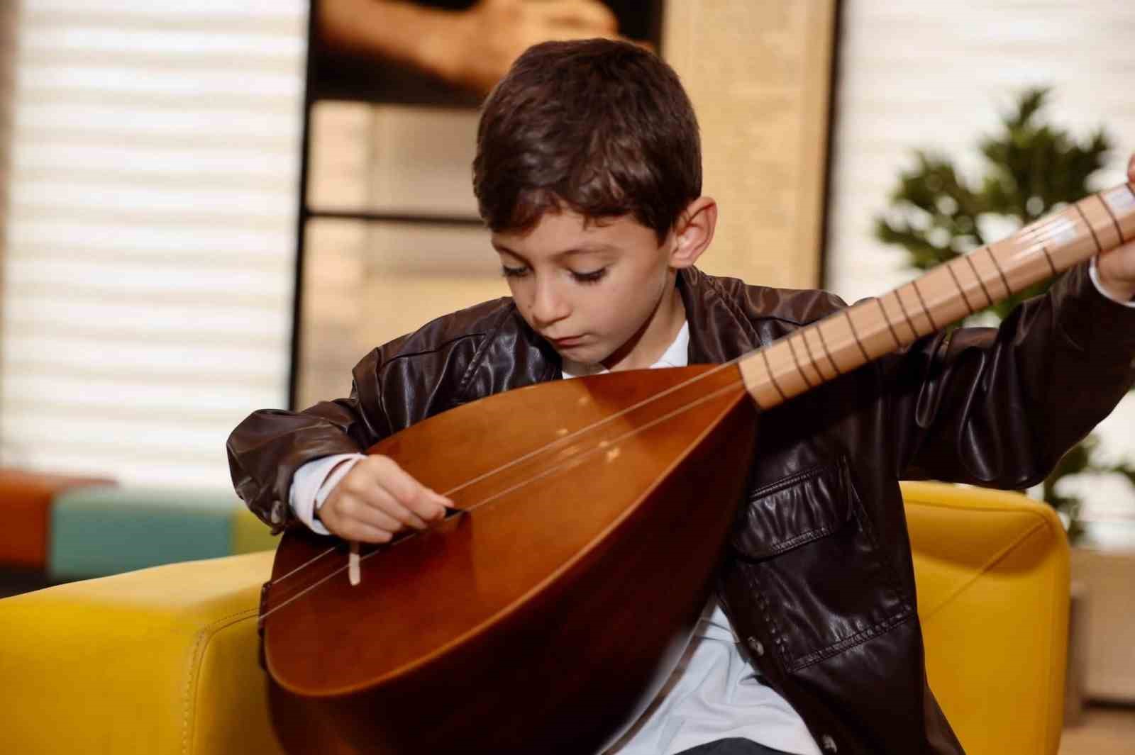 Körfez'de çocuk ve gençlere 7 branşta ücretsiz sanat eğitimi