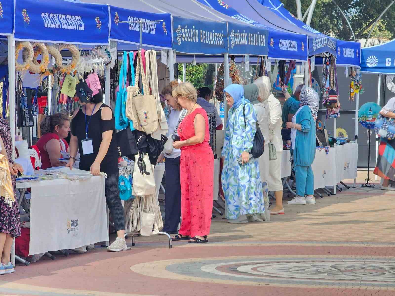 Gölcük Değirmendere'de el sanatları rüzgarı esiyor