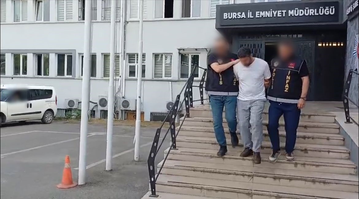 13 yıldır kırmızı bültenle aranan firari hükümlü Bursa’da yakalandı