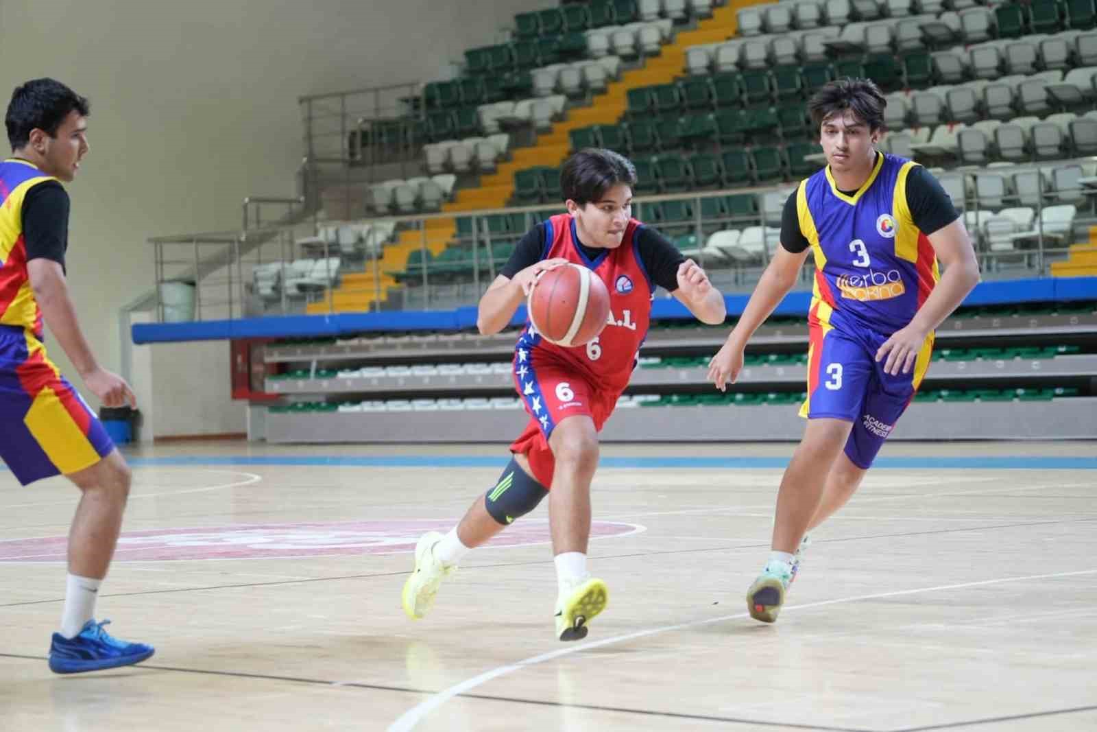 PARKENİN GENÇ YILDIZLARI MUĞLA’DA SAHNEDE