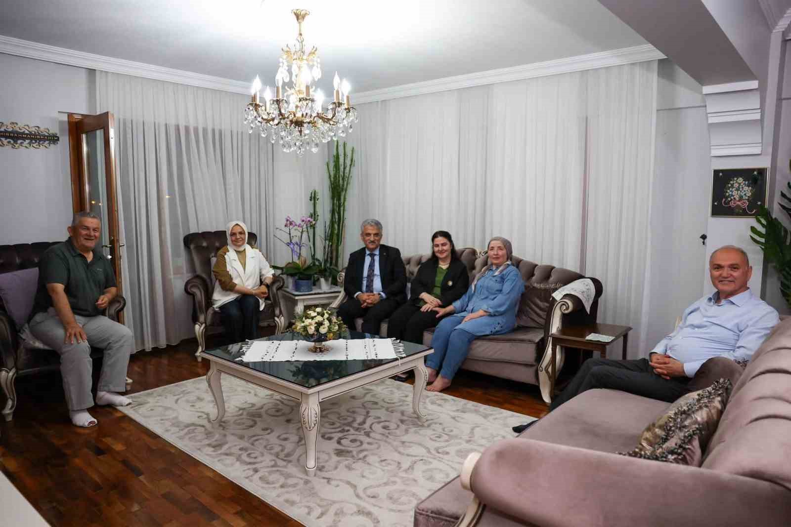 Kaynaşlı Belediye Başkanı Altundal'a geçmiş olsun ziyareti
