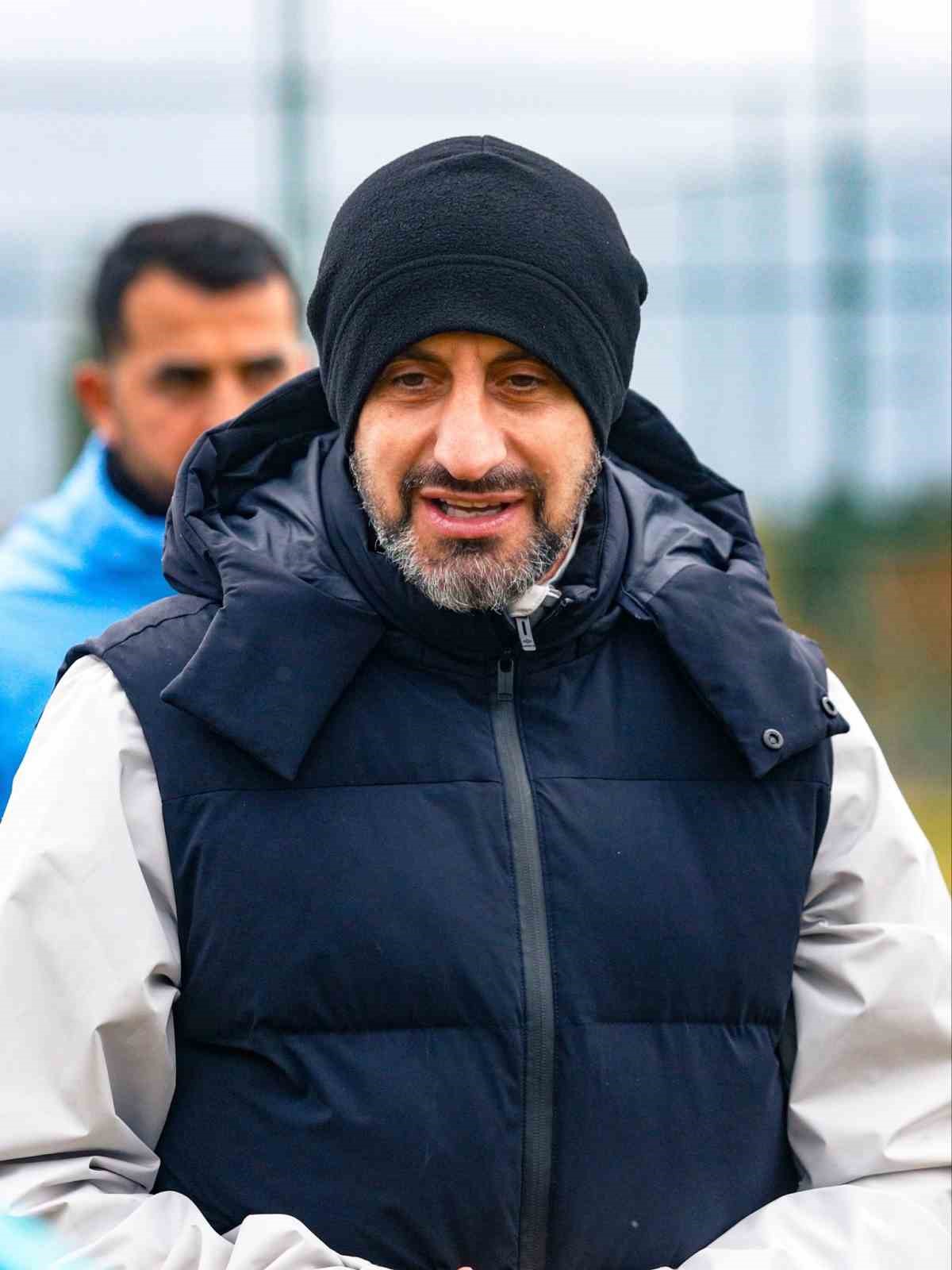 ERZURUMSPOR FK TEKNİK DİREKTÖRÜ SERKAN ÖZBALTA