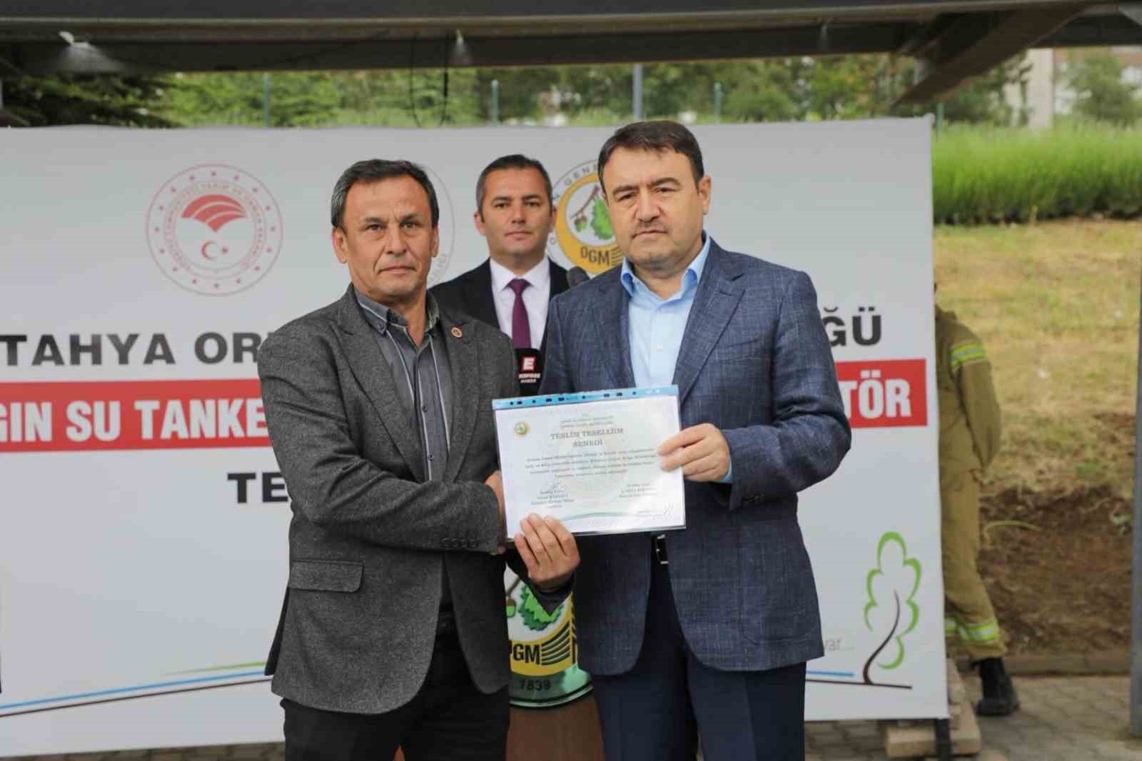 Kütahya’da hem üretime hem yangınla mücadeleye destek