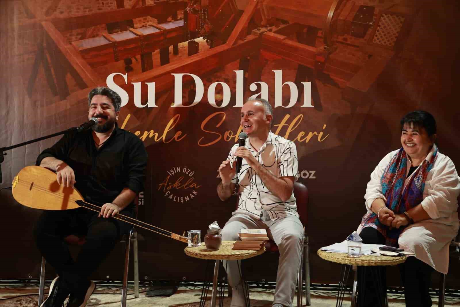Tarihi Su Dolabı'nda Neşet Ertaş türküleri seslendirildi