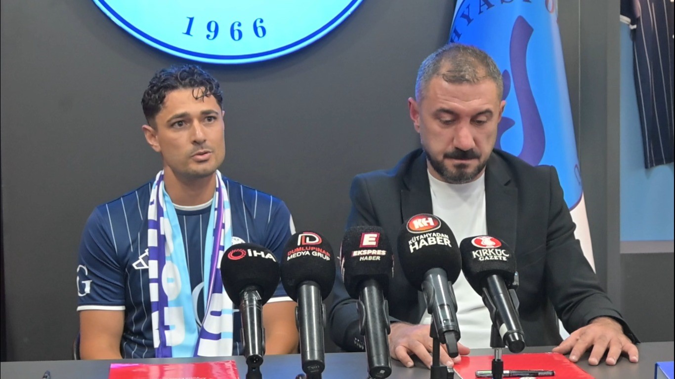 Kütahyaspor'dan ilk transfer: Kaleci Hasan Hüseyin Akınay imzayı attı
