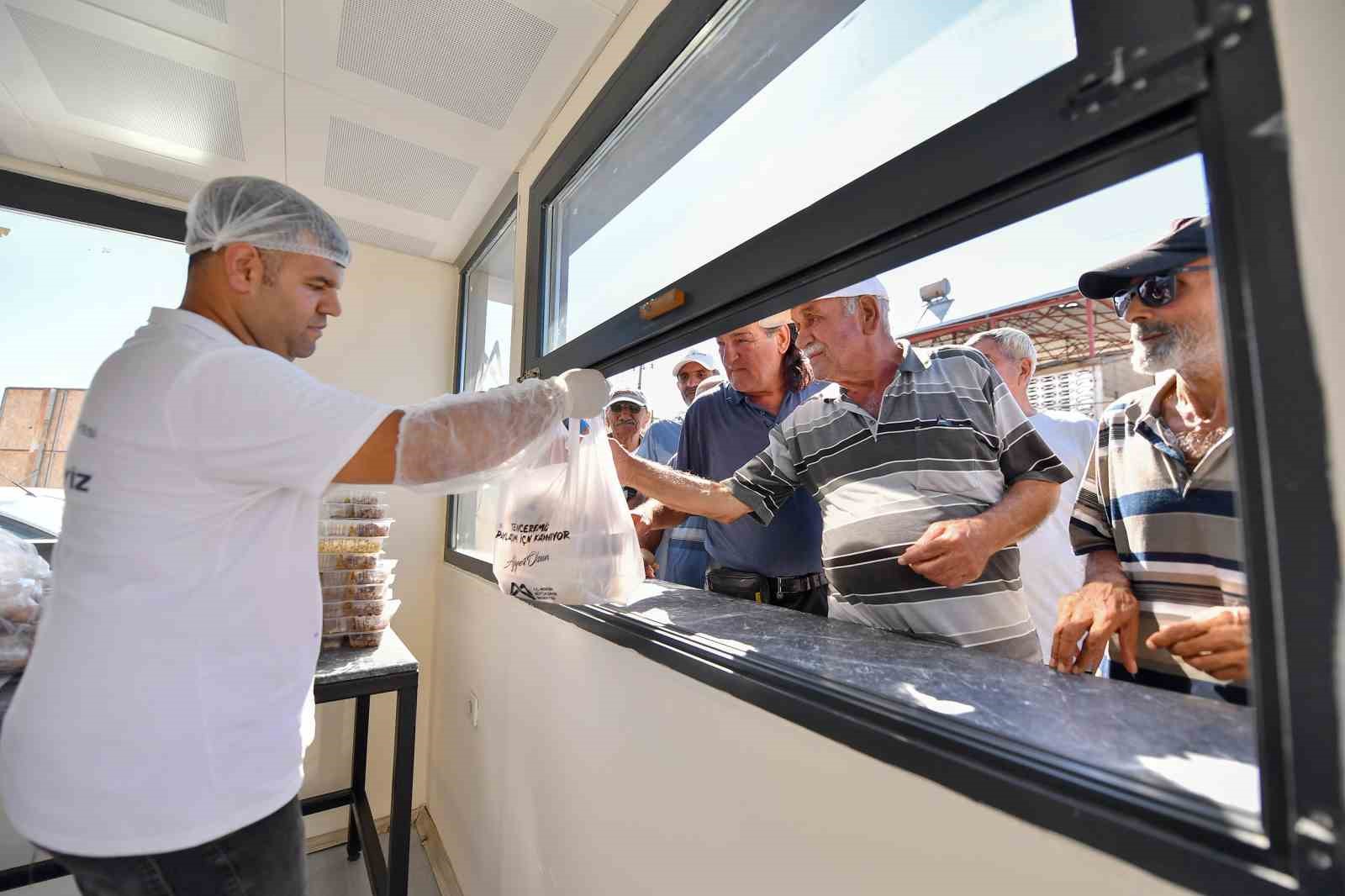 Mersin'de mahalle mutfakları 59 noktada hizmet veriyor