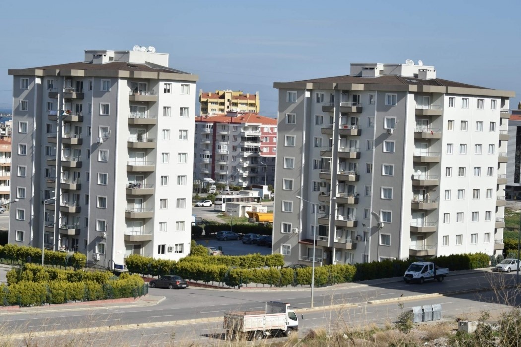 İzmir’de konut satışları mayıs ayında yüzde 30,2 azaldı