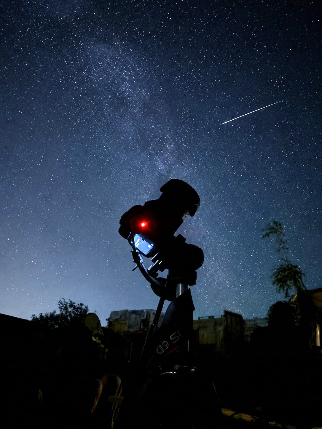 Perseid meteor yağmuru Bandırma semalarında görsel şölen sundu