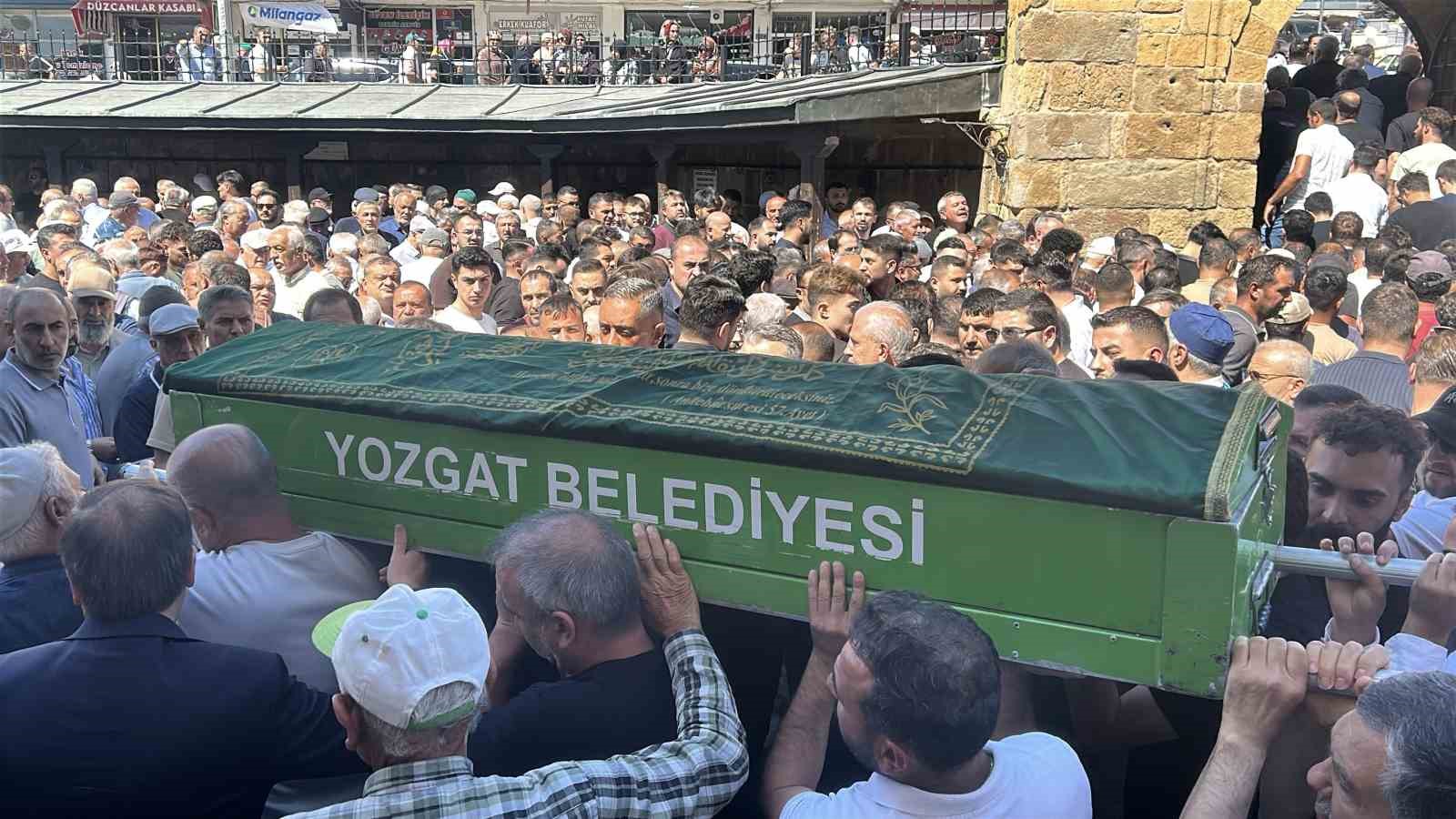 Motosiklet sürücüsü kazada hayatını kaybetti