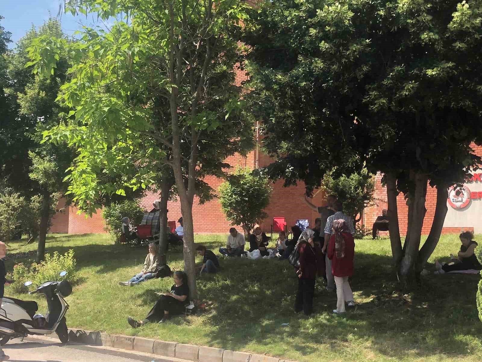 Isparta’da 21 bin 762 öğrenci üniversite hayali için sınavda ter döktü