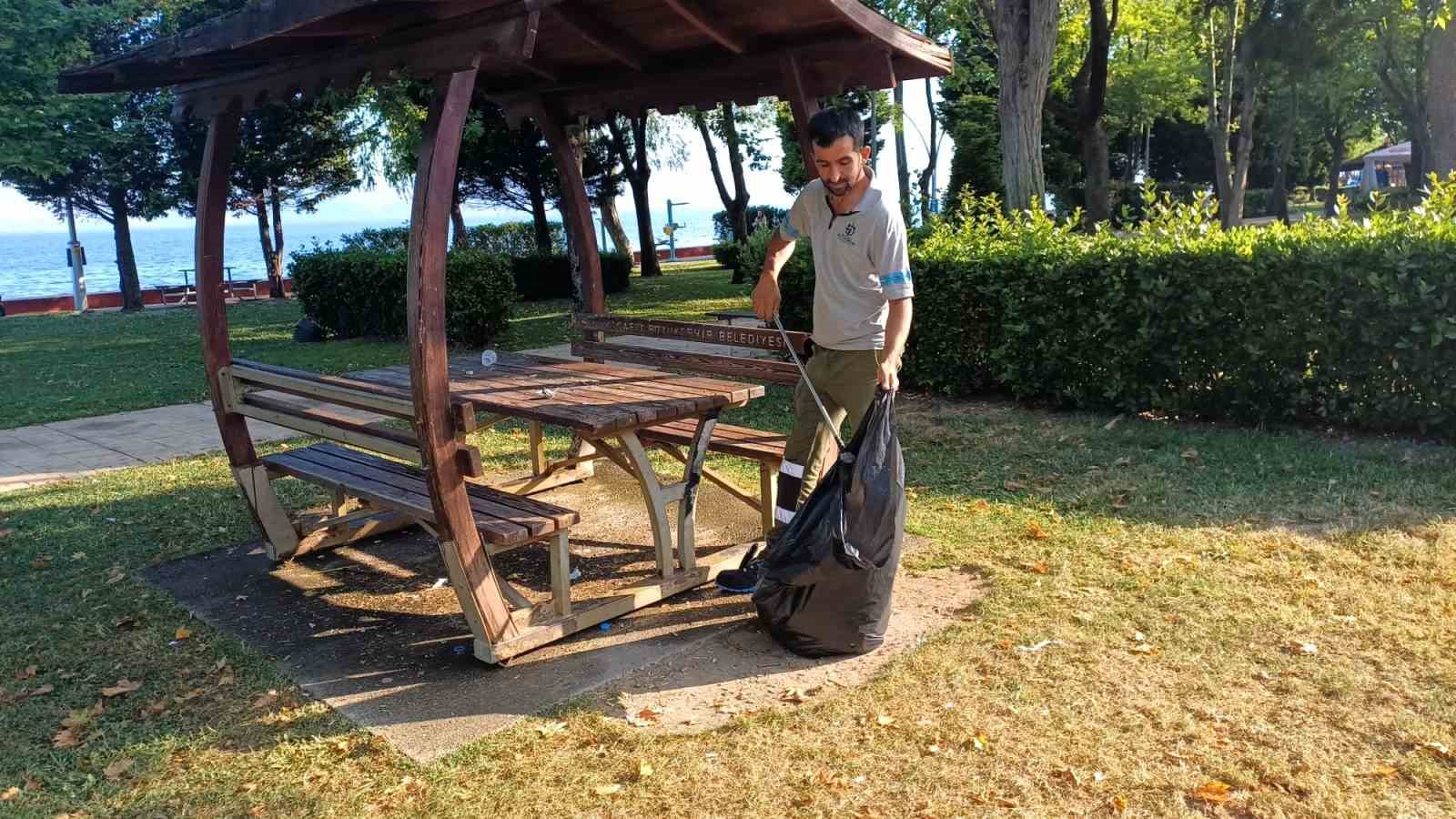 Başiskele Sahili temiz ve güvenli hale getiriliyor