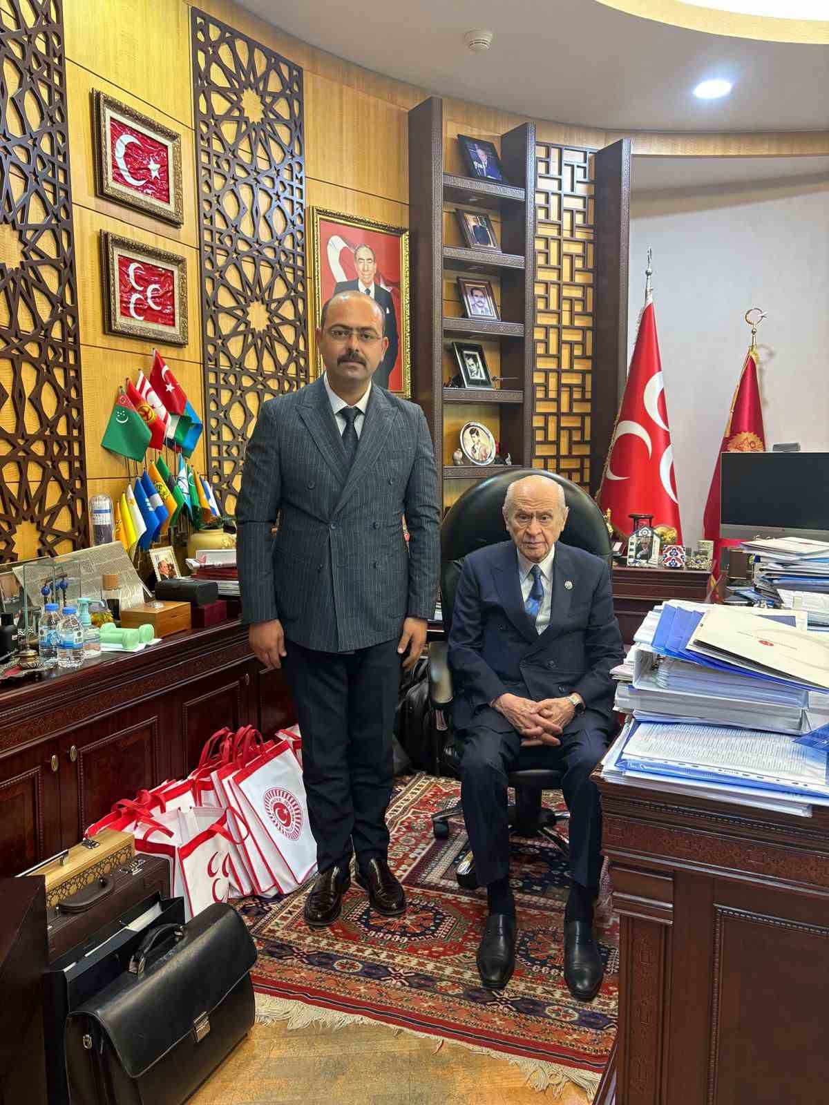 Başkan Kavaklıgil, MHP Genel Başkanı Bahçeli'ye ilçedeki çalışmalarla ilgili bilgi verdi