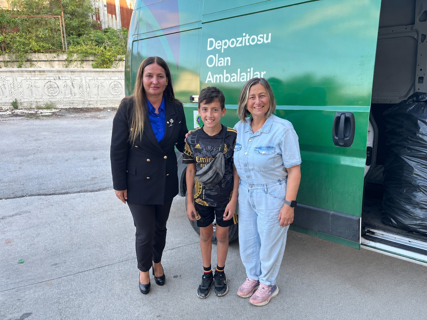 Sinop’ta Ömer’in topladığı şişeler Emre’ye umut oluyor