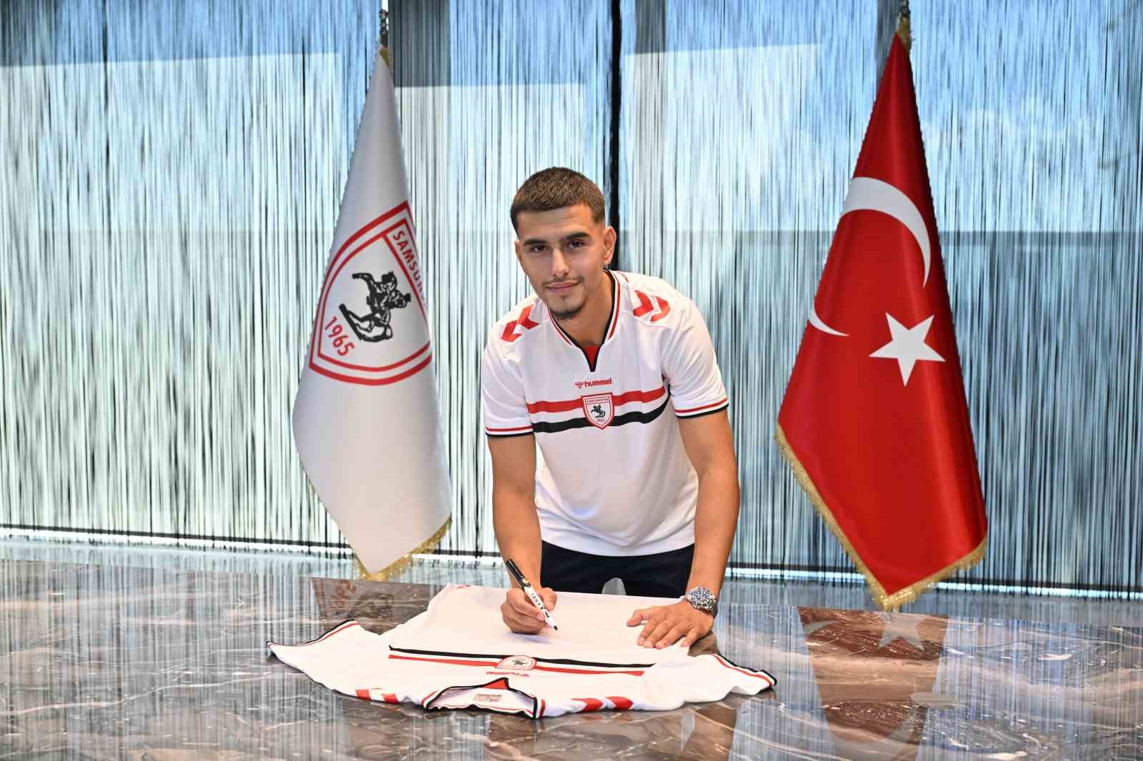 Samsunspor, Samed Onur'u transfer etti