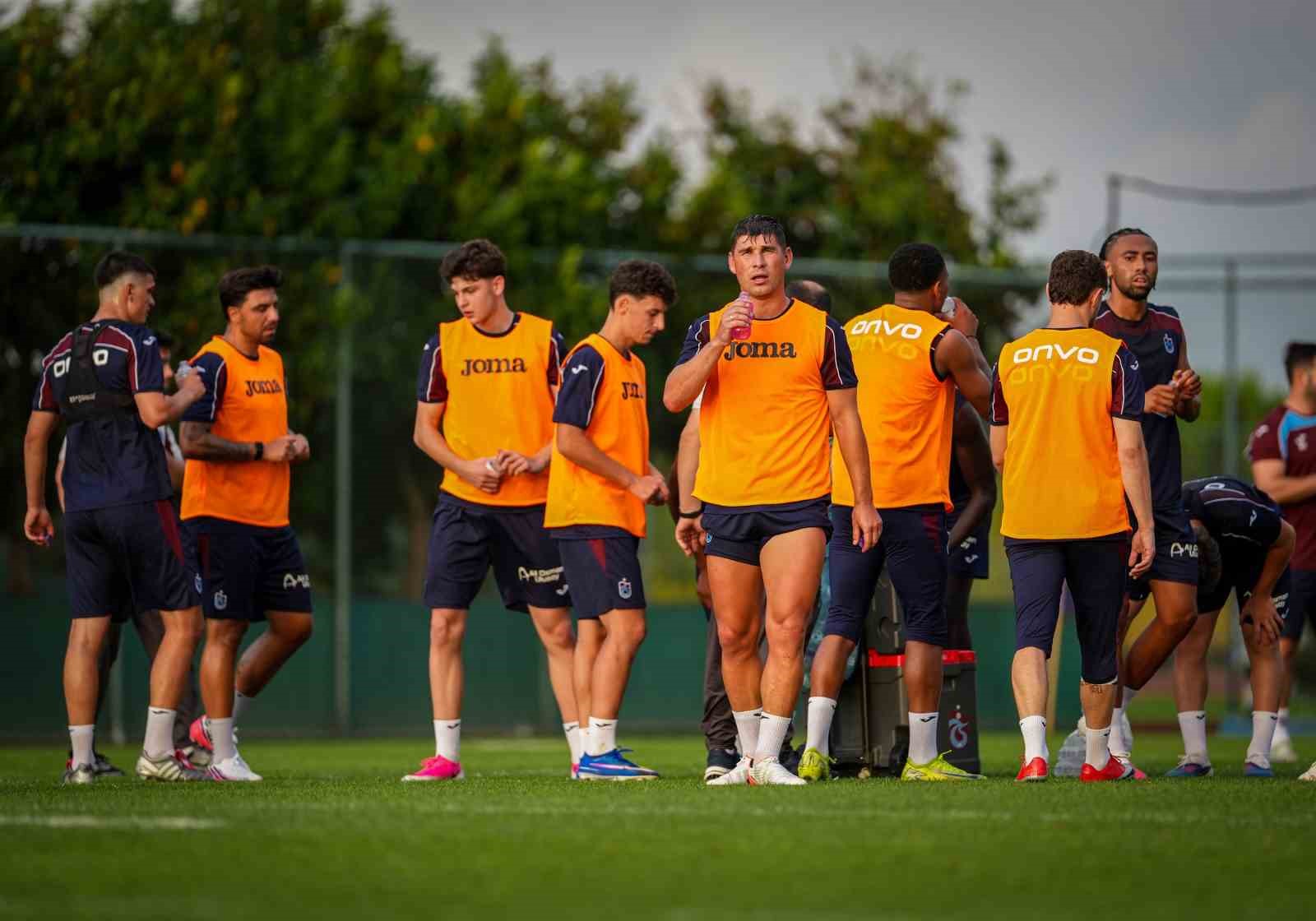 Trabzonspor'da yeni sezon mesaisi sürüyor