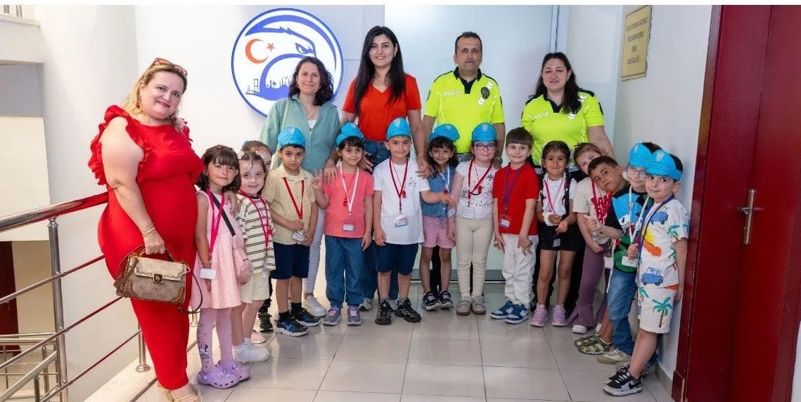Sinop’ta minik öğrencilere polis mesleği tanıtıldı