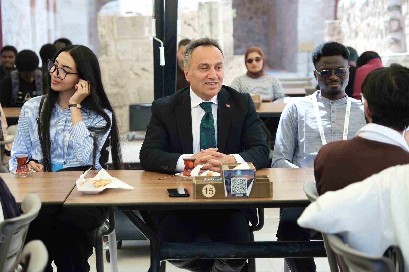 TOGÜ'de Yunus Emre Enstitüsü Yaz Okulu Programı başladı