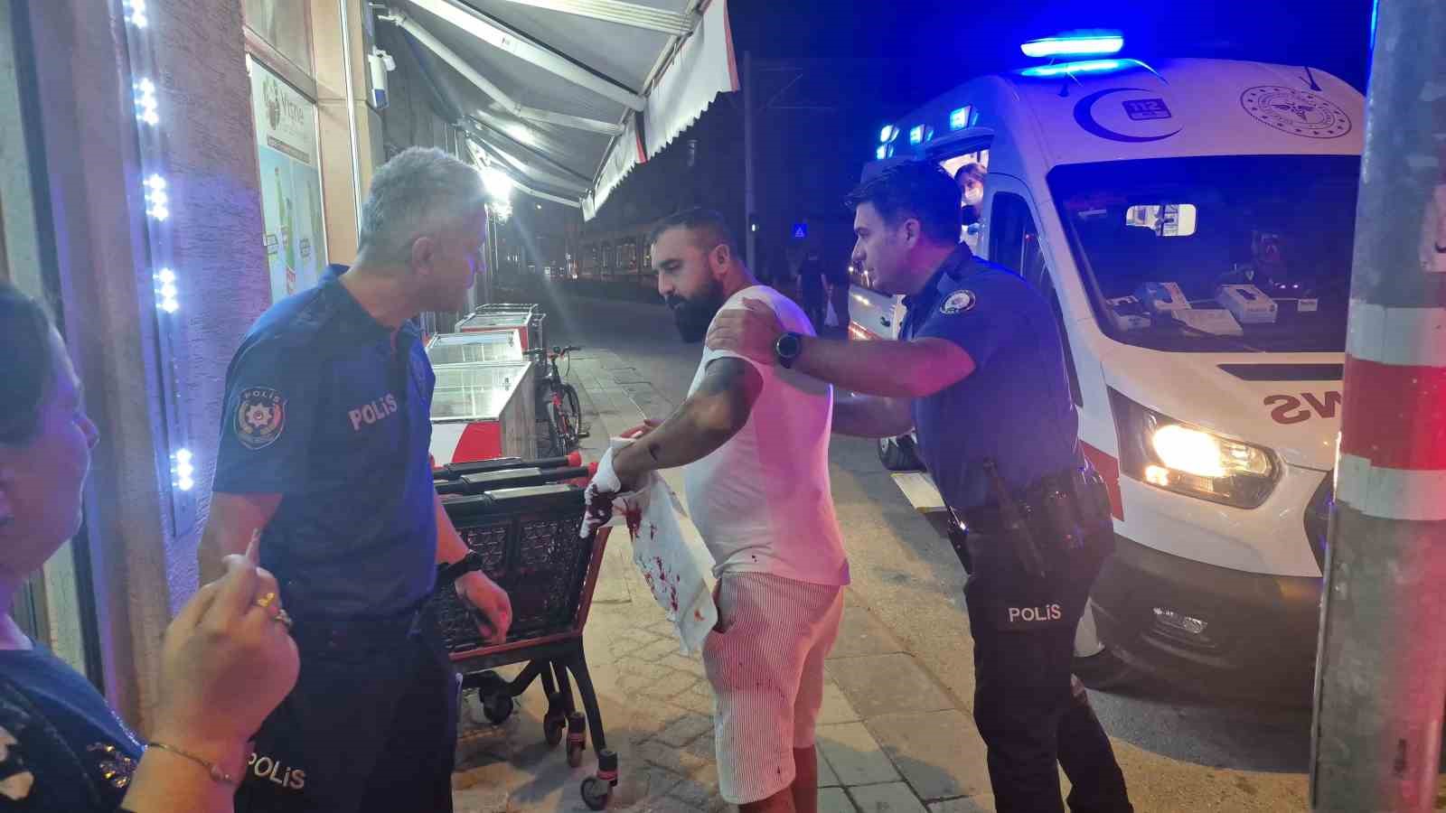 Eskişehir'de bıçaklı kavgada yaralanan şahıs: 'Bana satırla vurmuşlar'