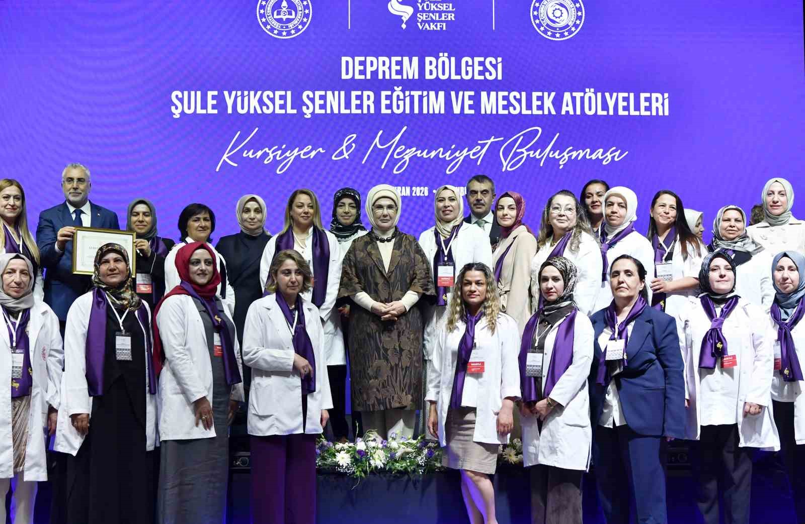 Emine Erdoğan: "Kadınların ekonomik hayata katılması, afet sonrası toparlanma döneminde büyük öneme sahiptir"