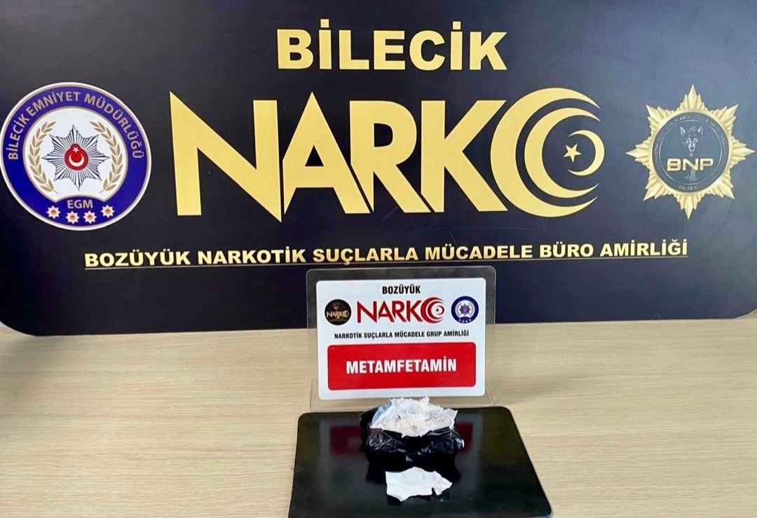 Bozüyük'te zehir operasyonu: Metamfetamin ele geçirildi
