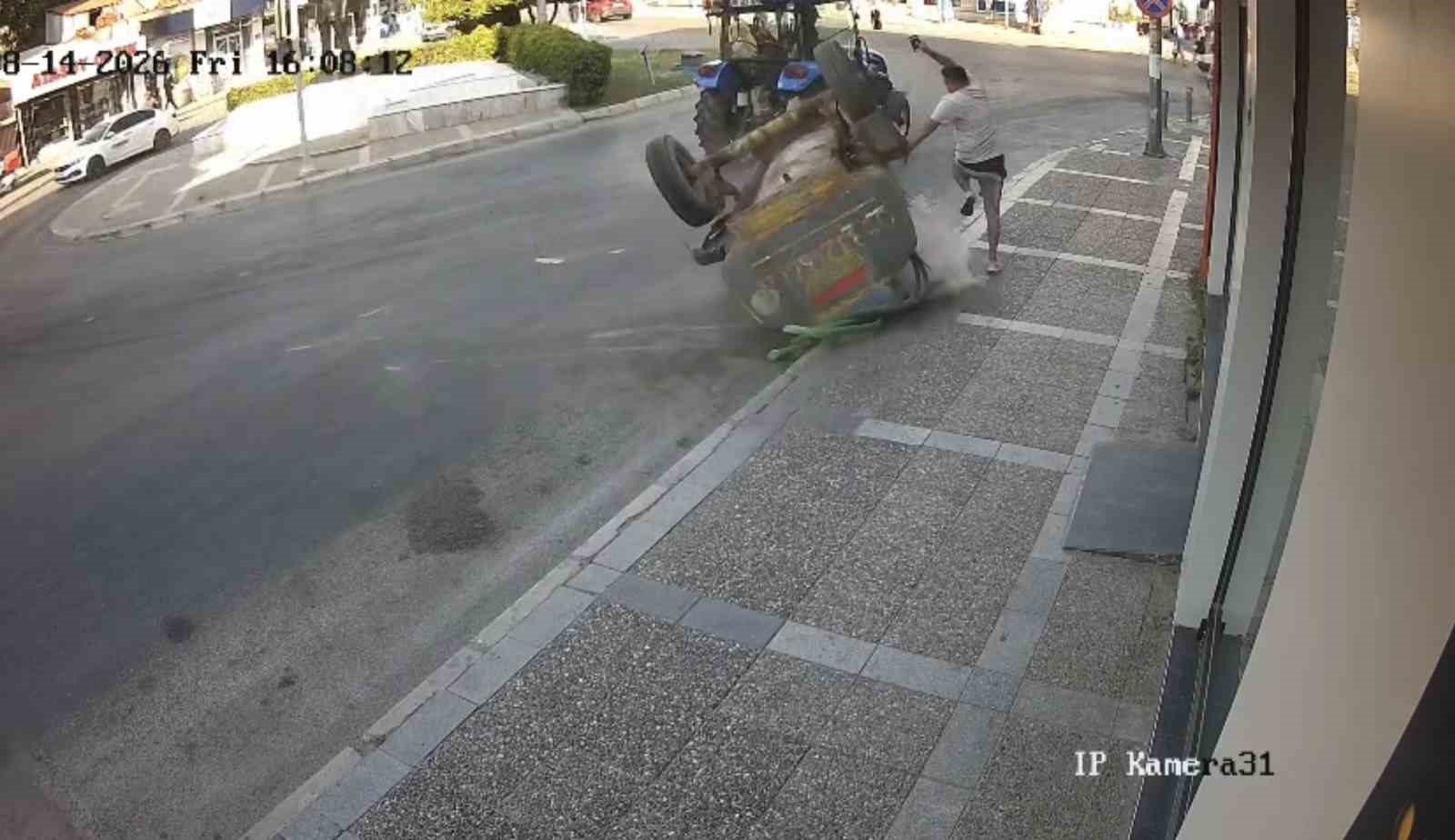 İzmir’de traktörden fırlayan tanker yayayı eziyordu
